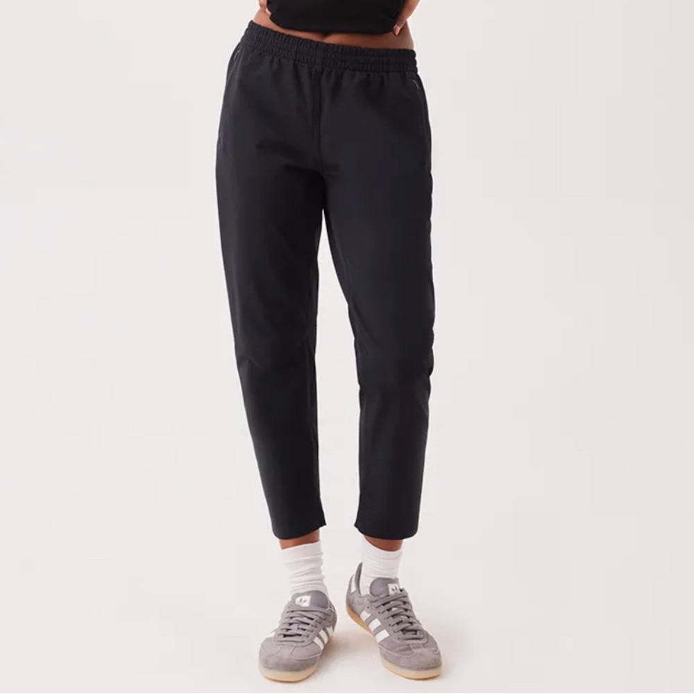 Outdoor voices women black RecTrek pants size medium
